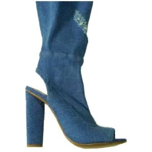 Steve Madden Over the knee NWOB stretch denim.  Size 8.5.